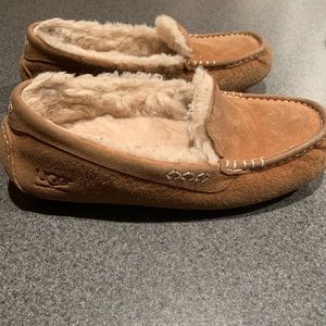 UGG Ansley slippers